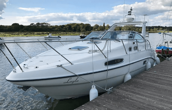 powerboat