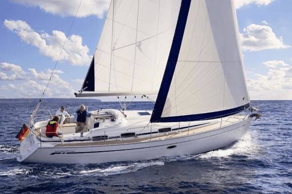 barcelona rya sail training