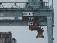 maersk crane